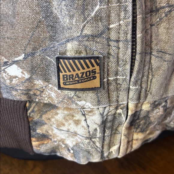 Brazos Work Force Camouflage Mens Jacket, medium, Real Tree pattern, GUC, heavy! - Picture 2 of 10